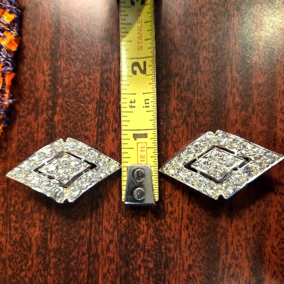 2 Pair Vintage Clip On Earrings, Rhinestone, White Lucite - Picture 11 of 16